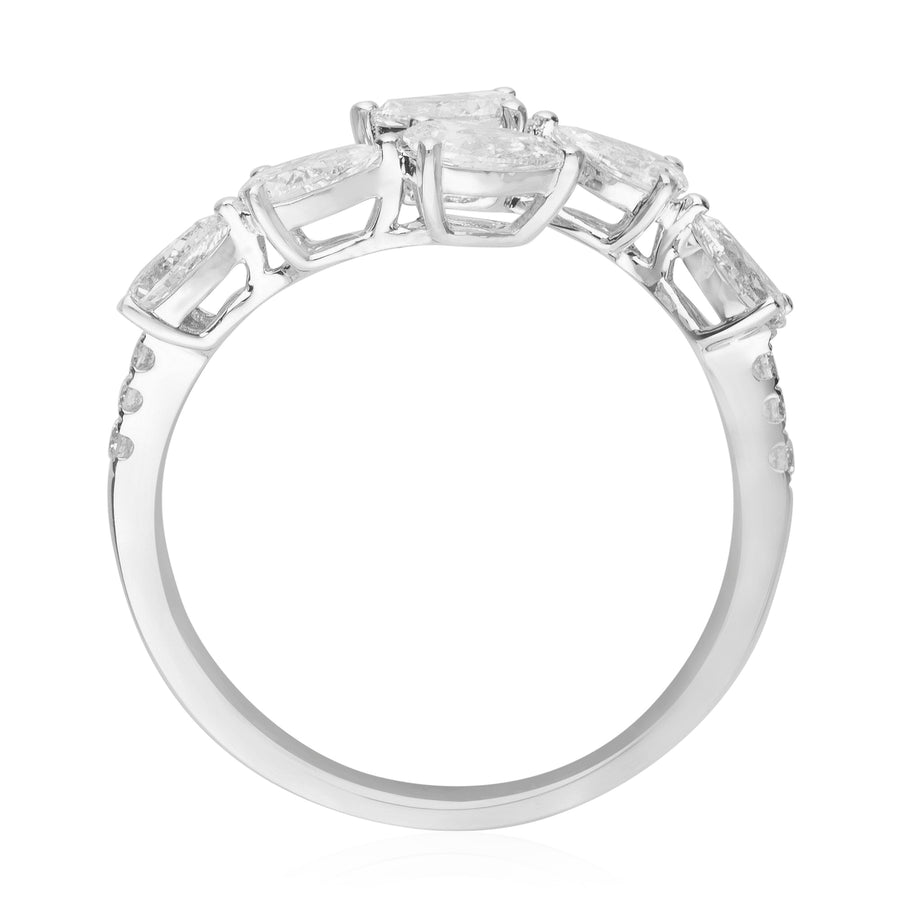 18 Karat White Gold Fashion Pear Diamond Ring