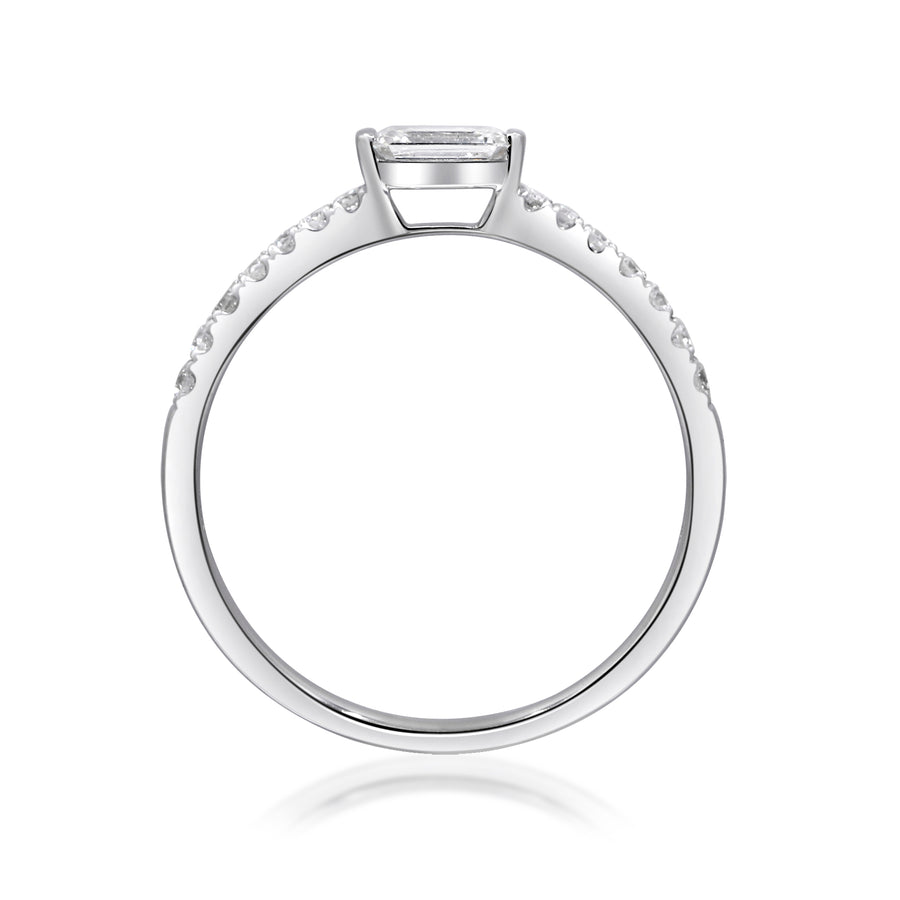 14 Karat White Gold Engagement ring in White Diamond