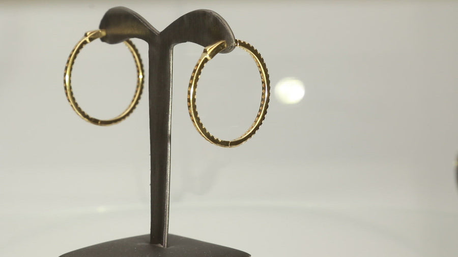 18k Yellow Gold Circle Hoop Diamond Earring
